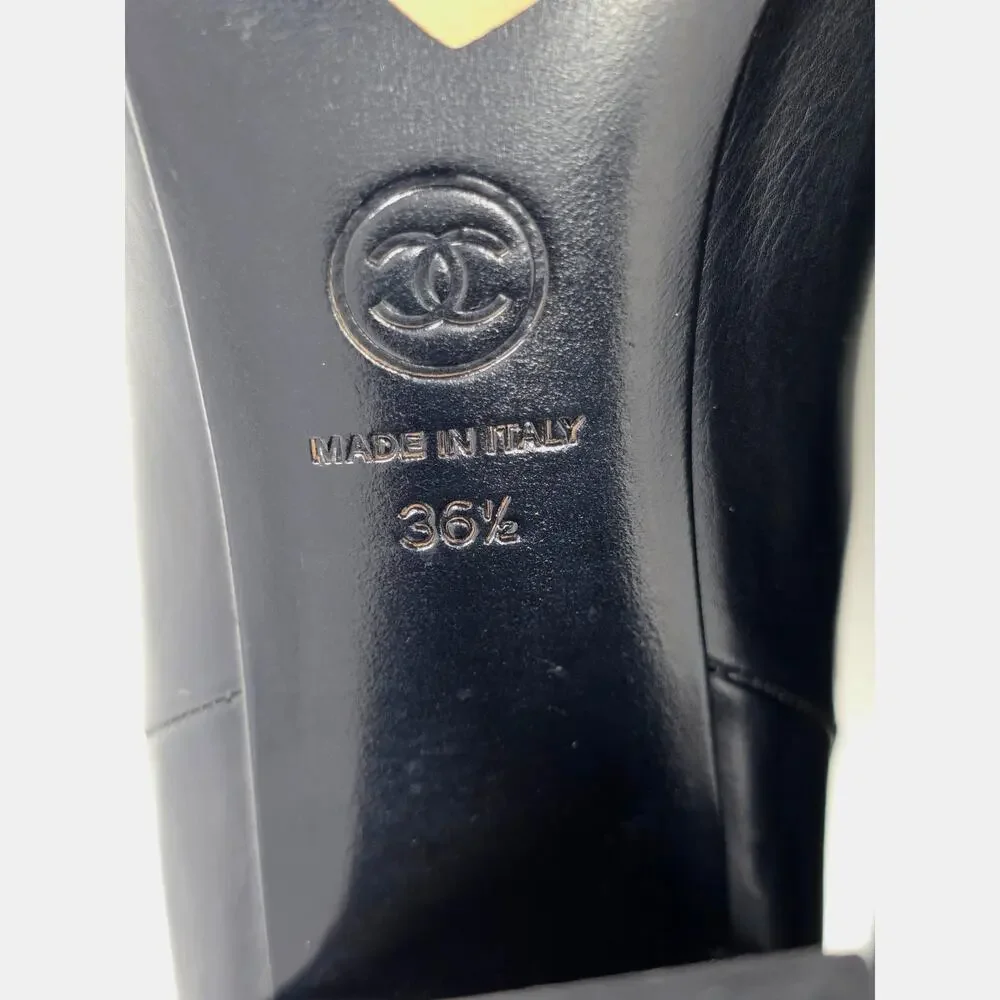 Chanel Interlocking CC Logo Turnlock Ankle Boots Black Leather G29293 36.5 US 6